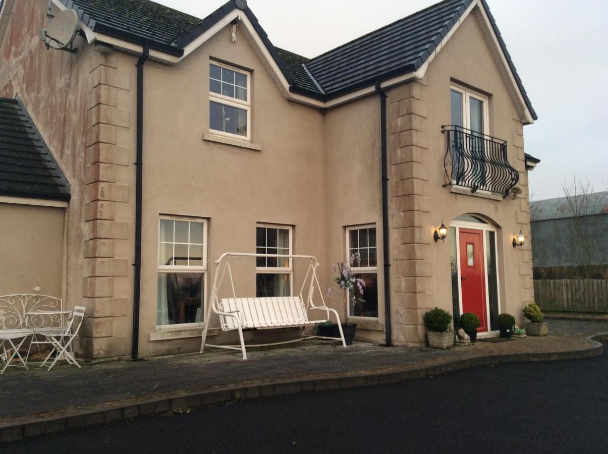 Country House And Spa Coleraine Exterior photo