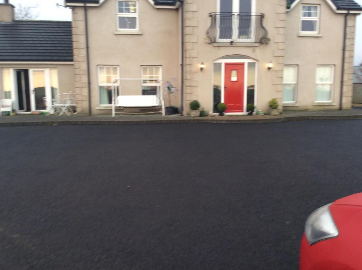Country House And Spa Coleraine Exterior photo